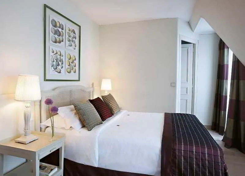 Hotel Tilsitt Etoile 3*